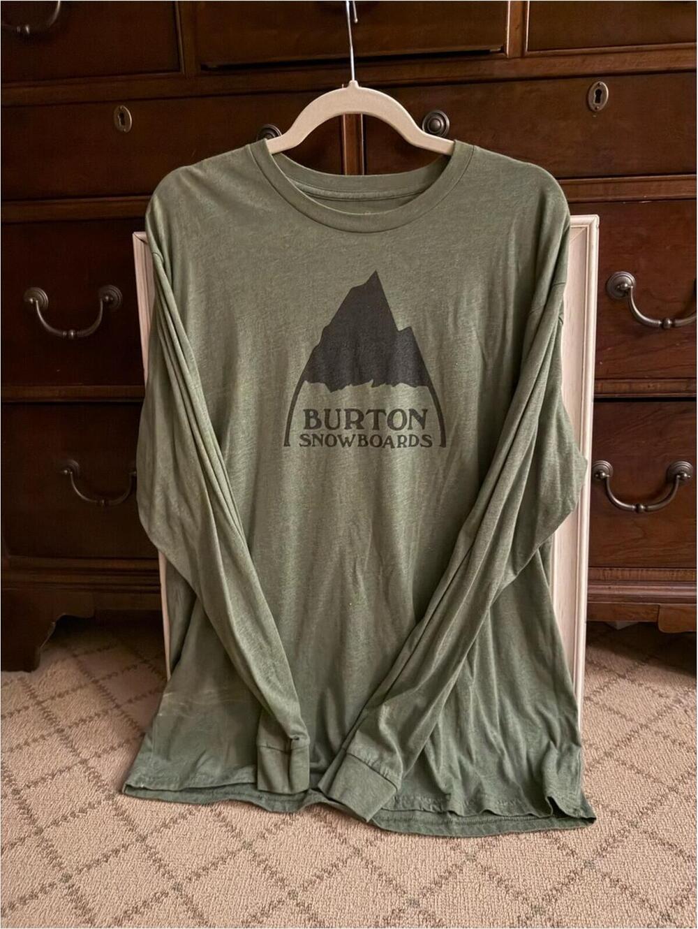 Burton Snowboards army green long sleeved performance shirt XL